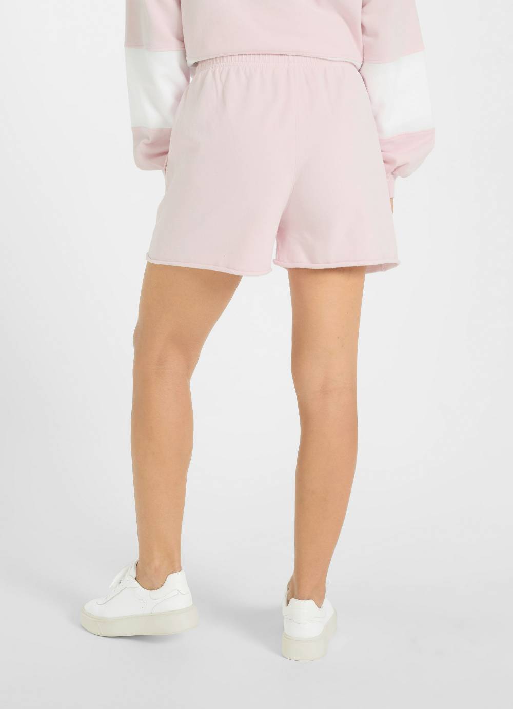 Juvia Shorts im Angebot
