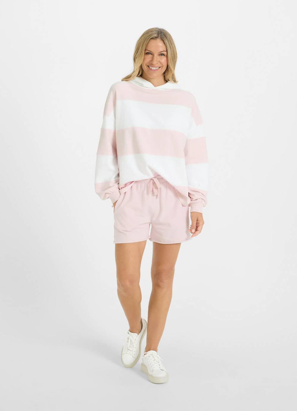 Juvia Shorts im Angebot