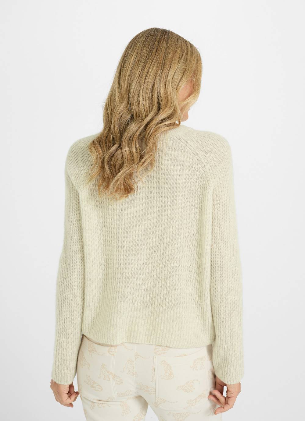 Juvia Pullover Online