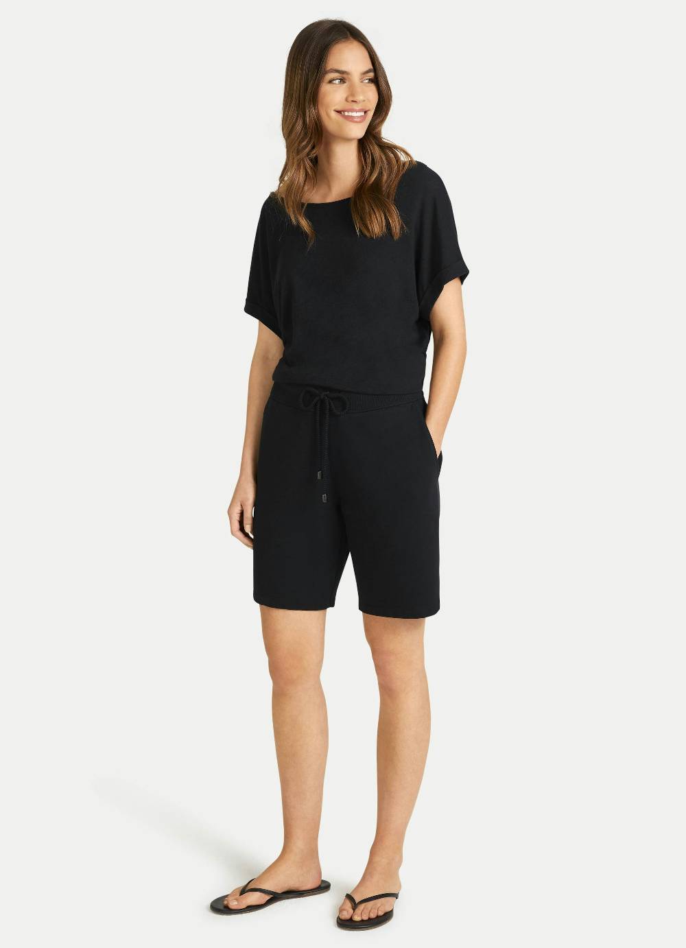 Juvia Bermudas Auslauf