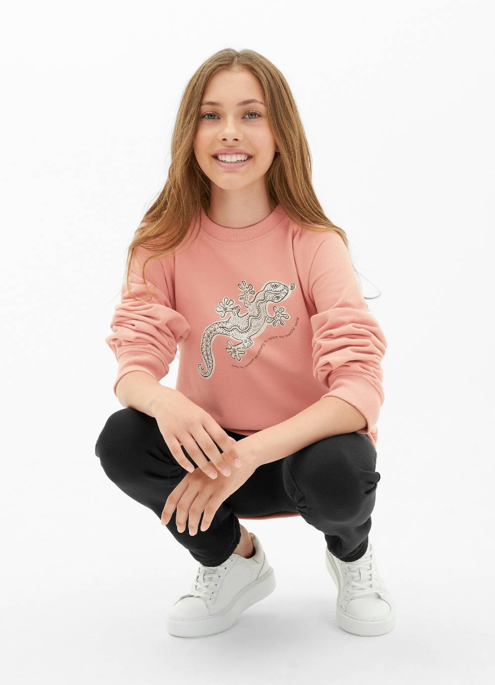 Juvia Sweatshirt Outlet