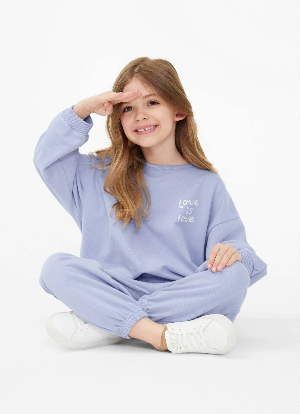 Juvia Loose Fit - Sweatpants im Angebot