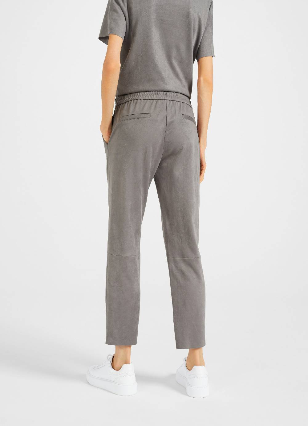Juvia Tech Velours - Hose 2025