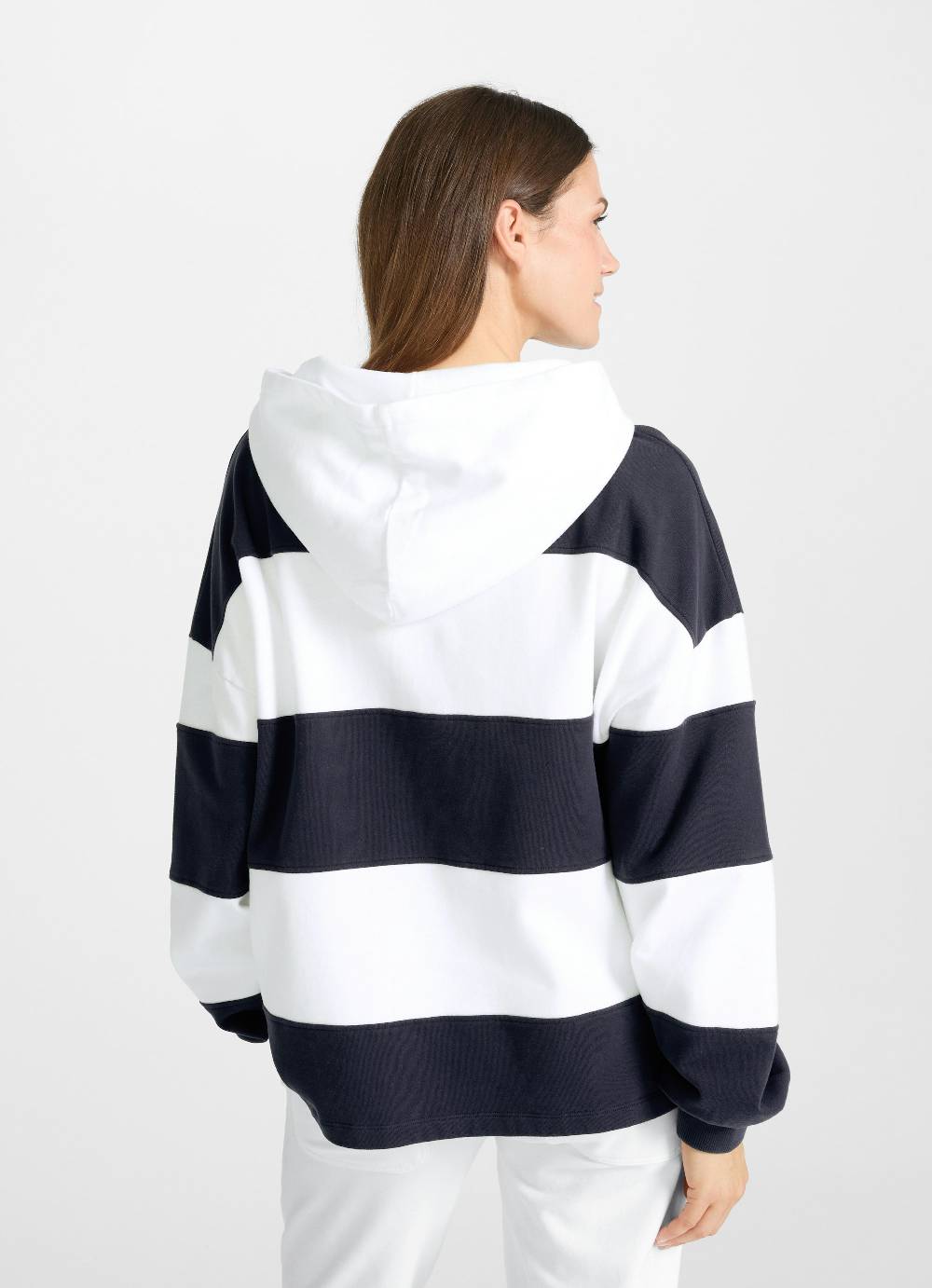Juvia Hoodie Online