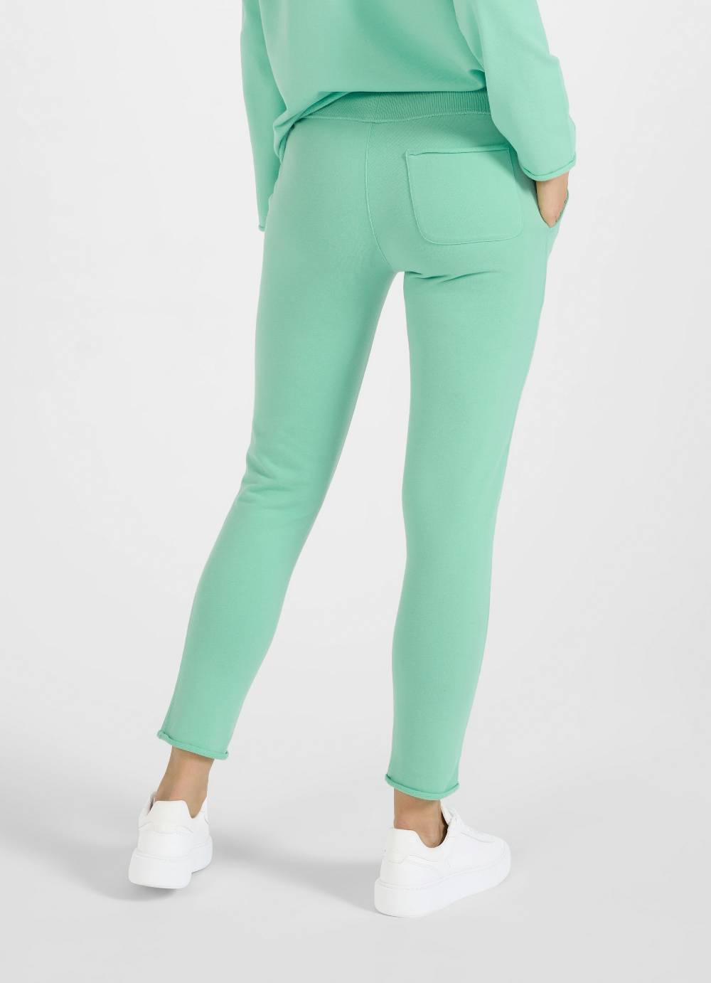 Juvia Slim Fit - Sweatpants Blitzverkäufe