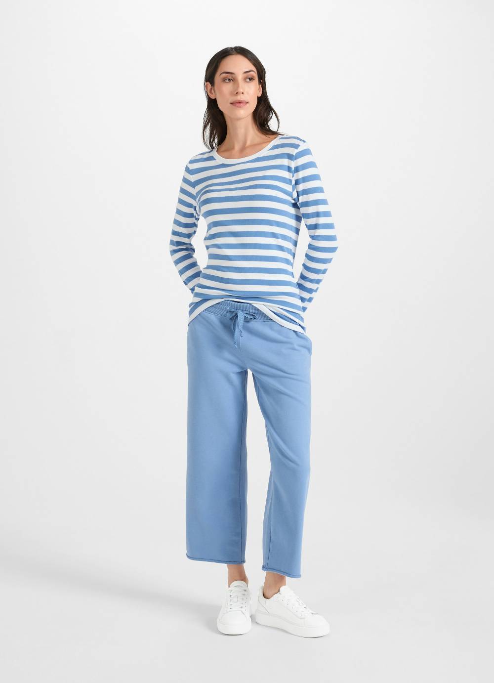 Juvia Modal Longsleeve Sonderangebot