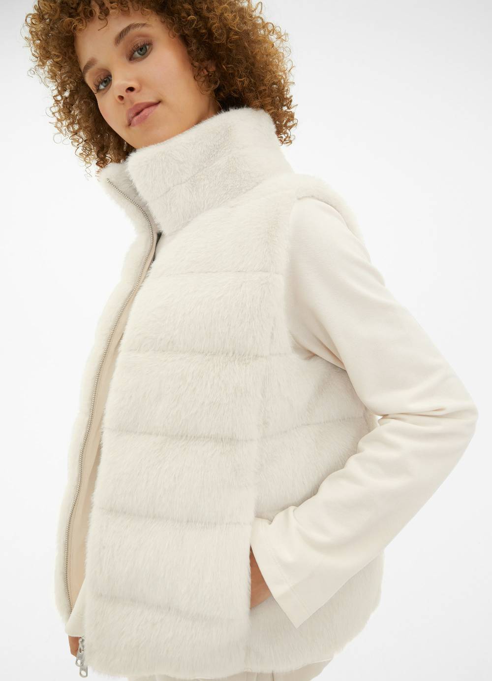 Juvia Faux Fur - Daunenweste Jubiläumsangebot