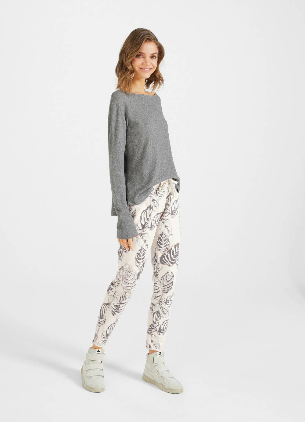 Juvia Slim Fit - Sweatpants Große Rabatte