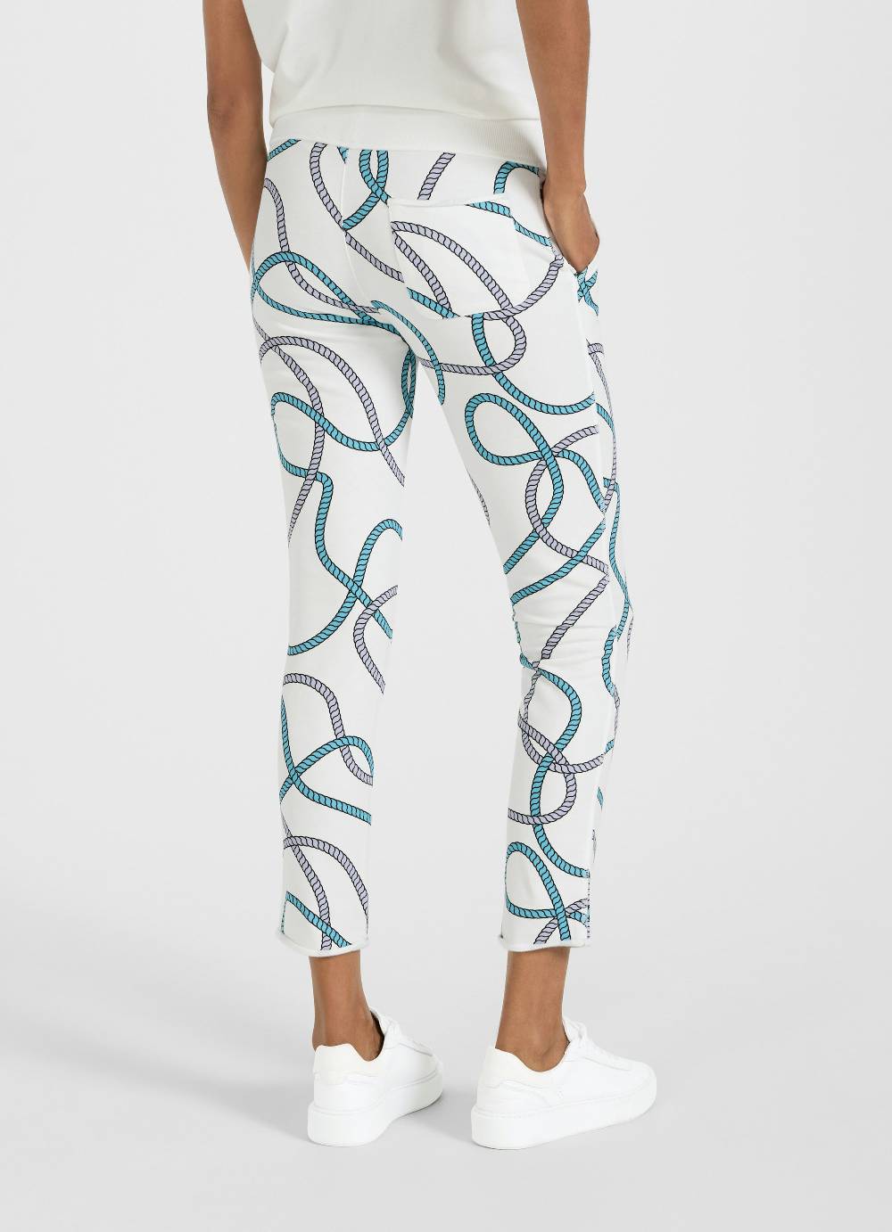 Juvia Slim Fit - Sweatpants Saisonale Angebote
