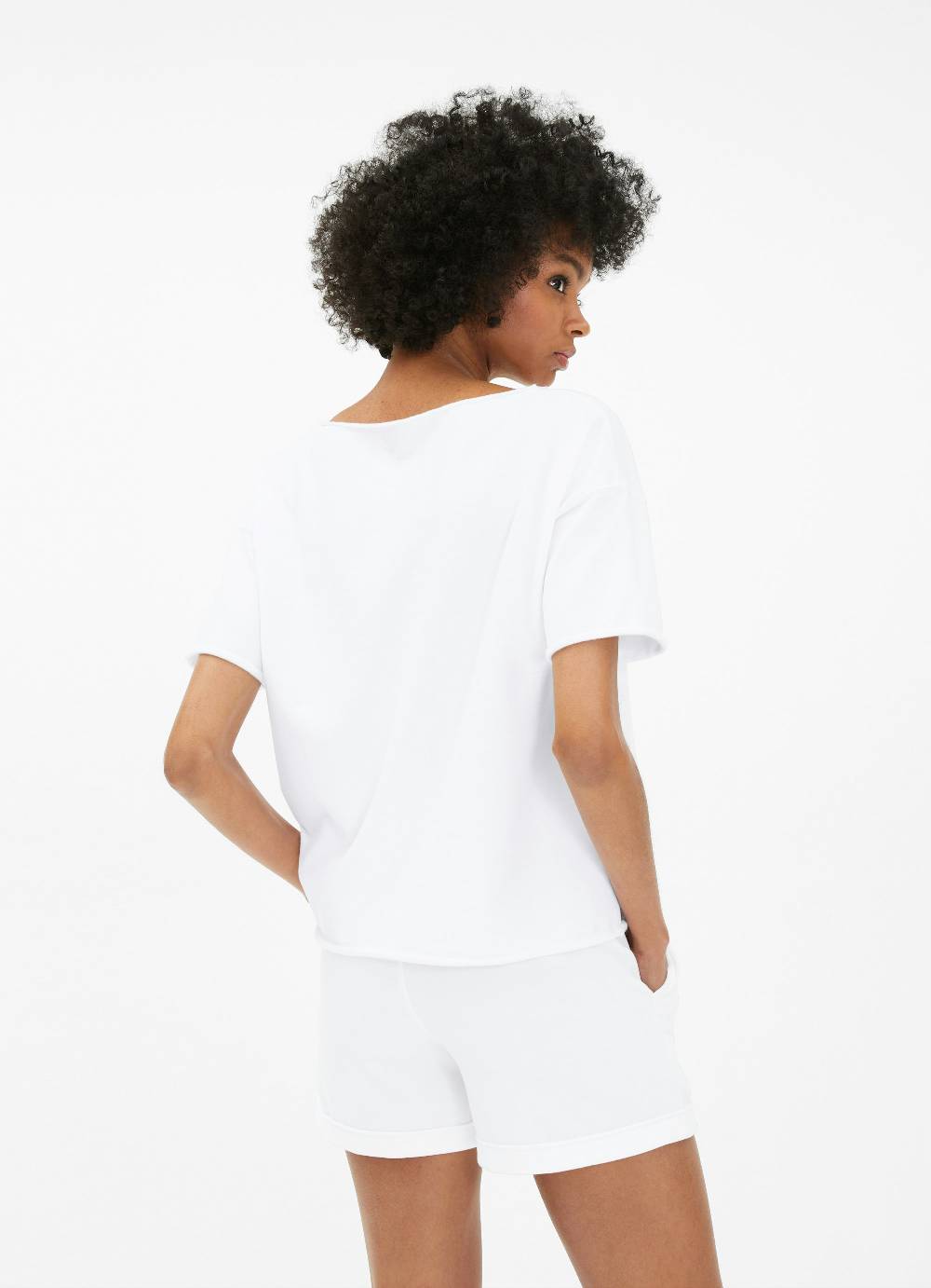Juvia Oversized - Shirt Riesige Ersparnisse