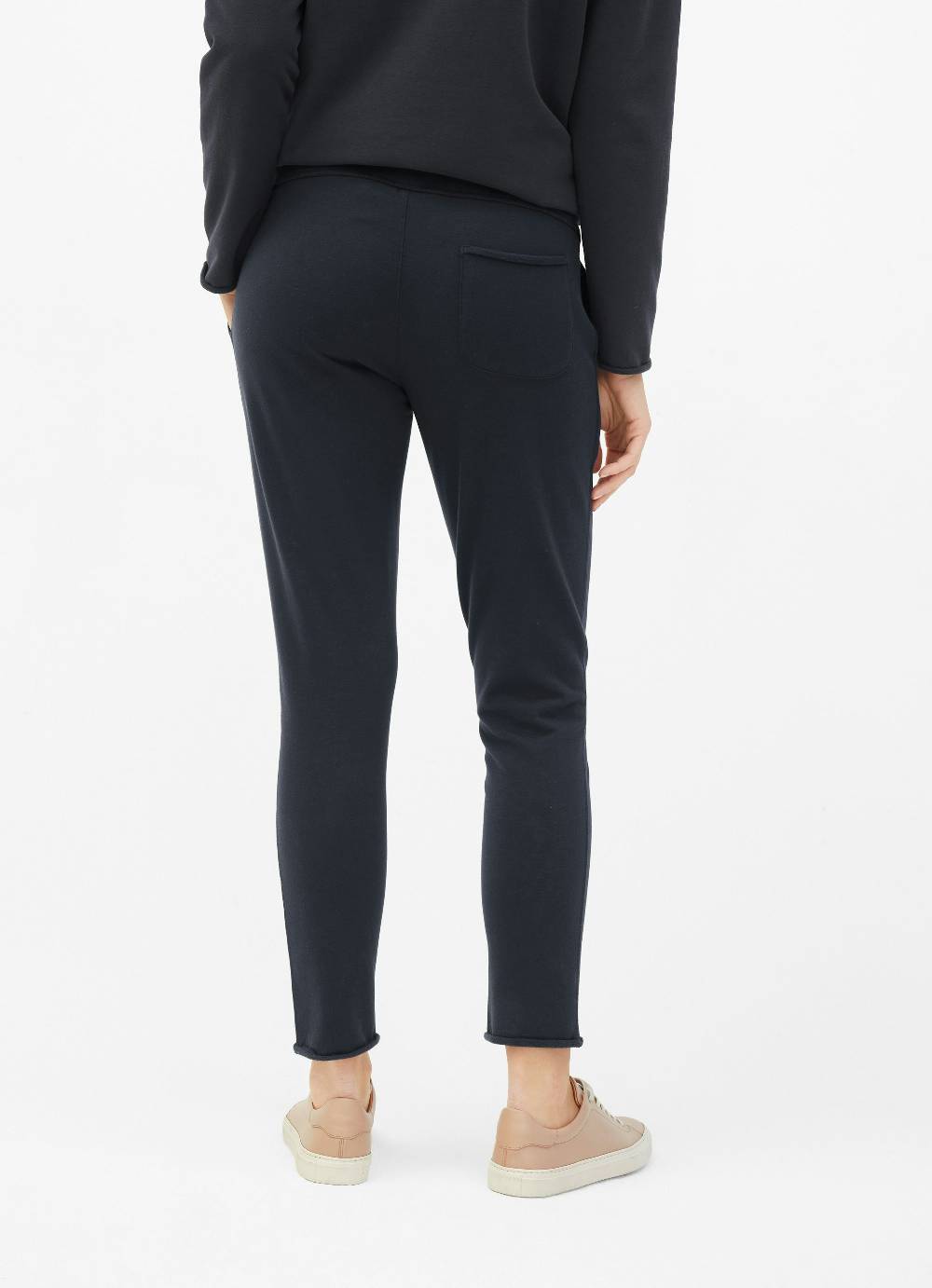 Juvia Slim Fit - Sweatpants Tiefpreis