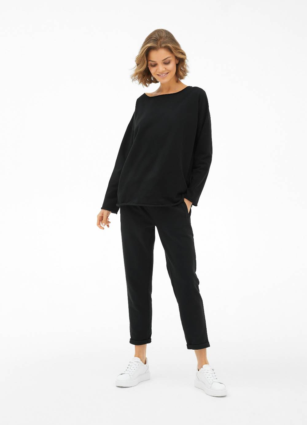 Juvia Casual Fit - Sweatpants Letzter Tag