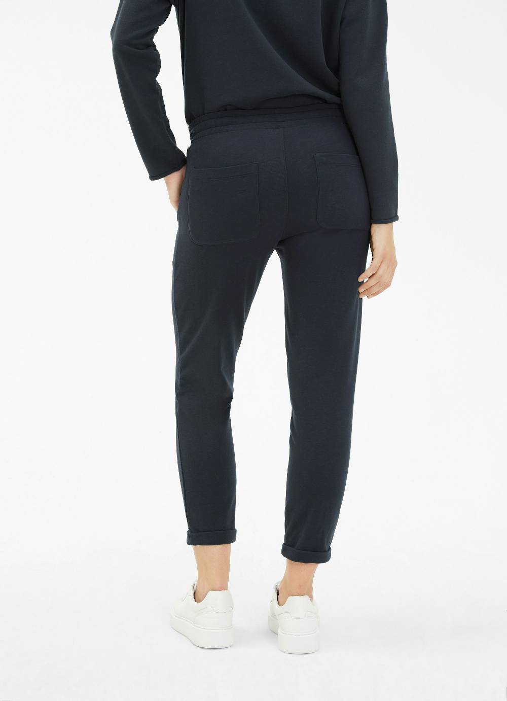 Juvia Casual Fit - Sweatpants Bis zu 50% Rabatt