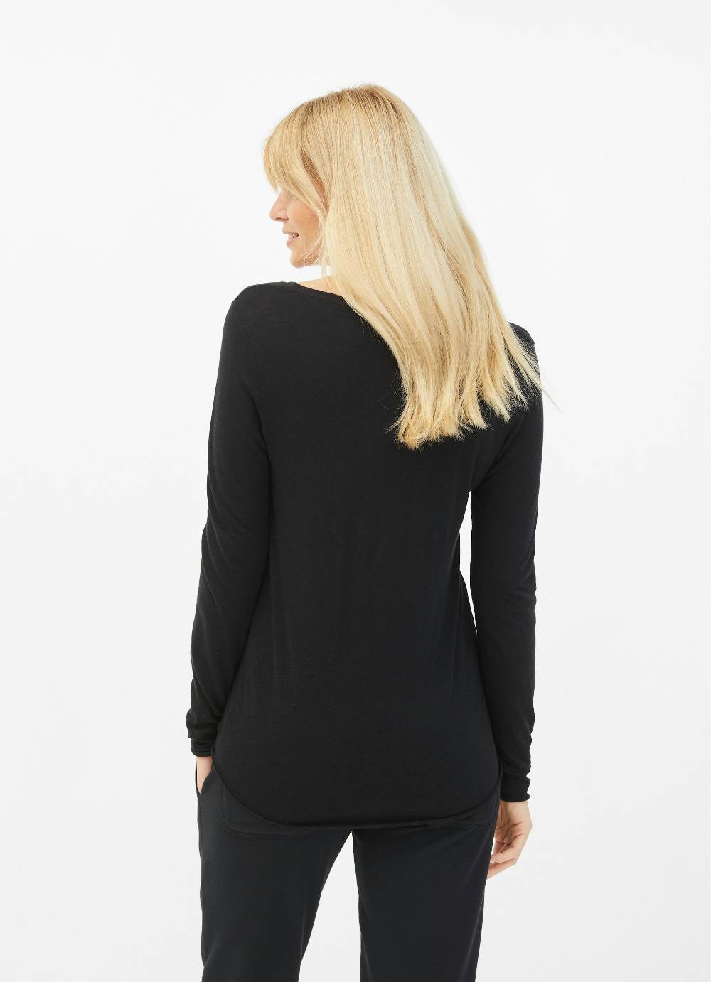 Juvia Longsleeve Vierteljährliche Förderung