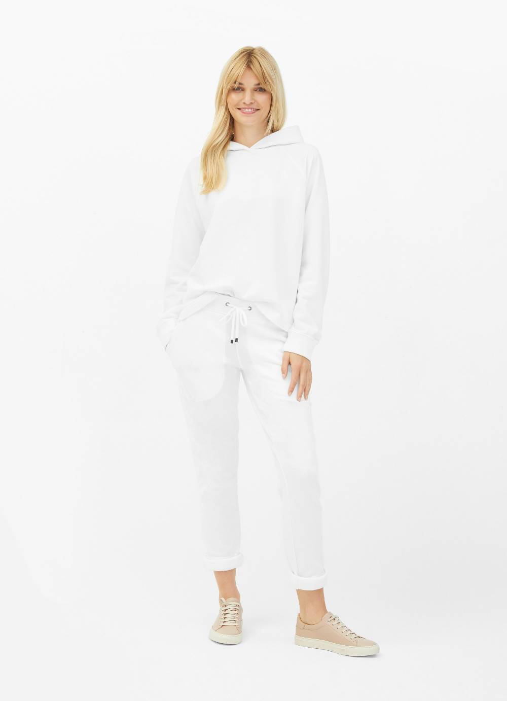 Juvia Hoodie 50% Rabatt für begrenzte Zeit