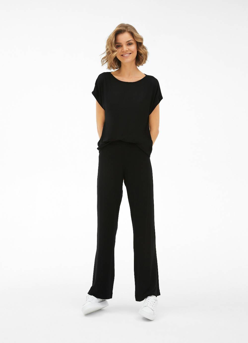 Juvia Wide Leg Fit - Jerseyhose Rabatte dieses Monats