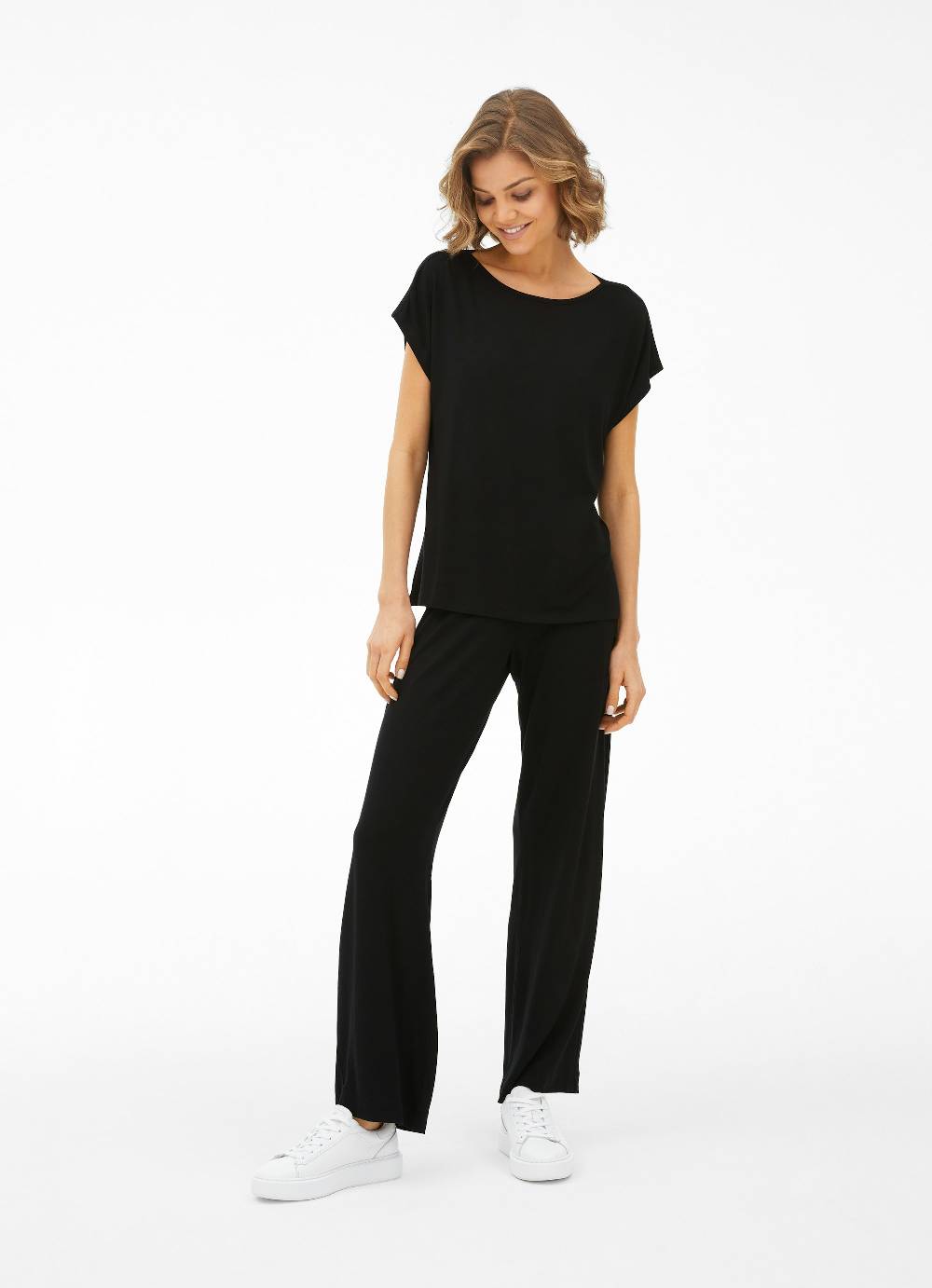 Juvia Wide Leg Fit - Jerseyhose Rabatte dieses Monats