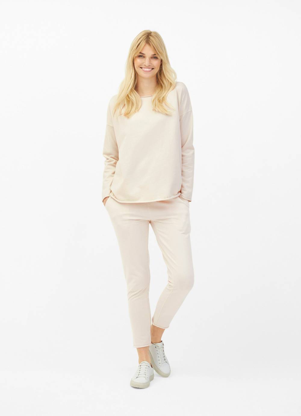 Juvia Sweatshirt Outlet