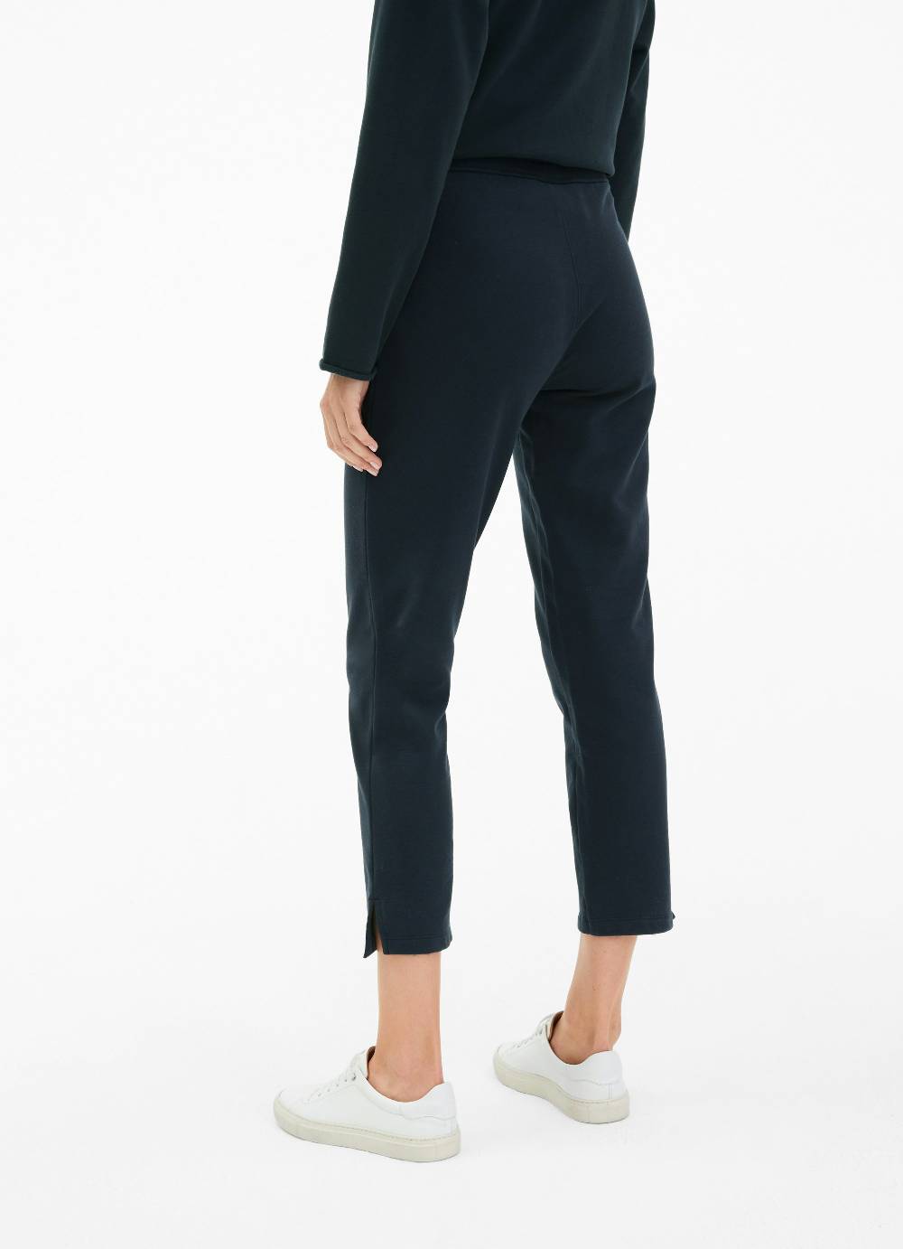 Juvia High Waist - Sweatpants Schlussverkauf
