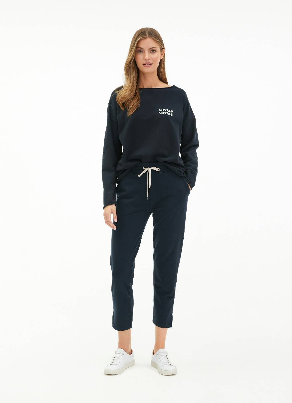 Juvia High Waist - Sweatpants Schlussverkauf