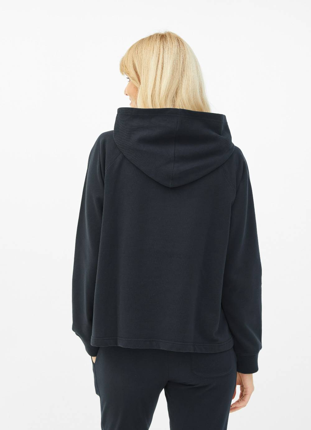 Juvia Hoodie Sonderangebot