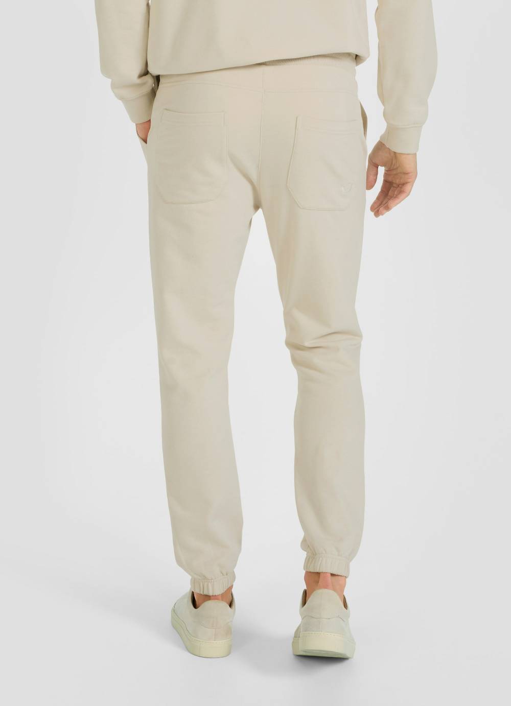 Juvia Regular Fit - Sweatpants Kauf eins, bekomm eins gratis