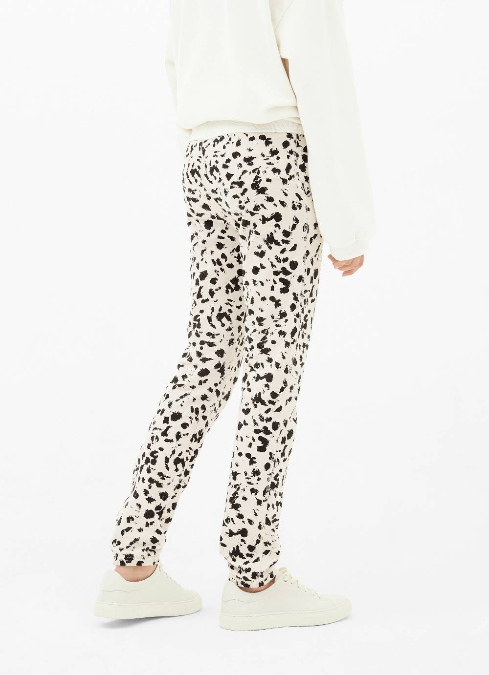 Juvia Sweatpants Im Verkauf