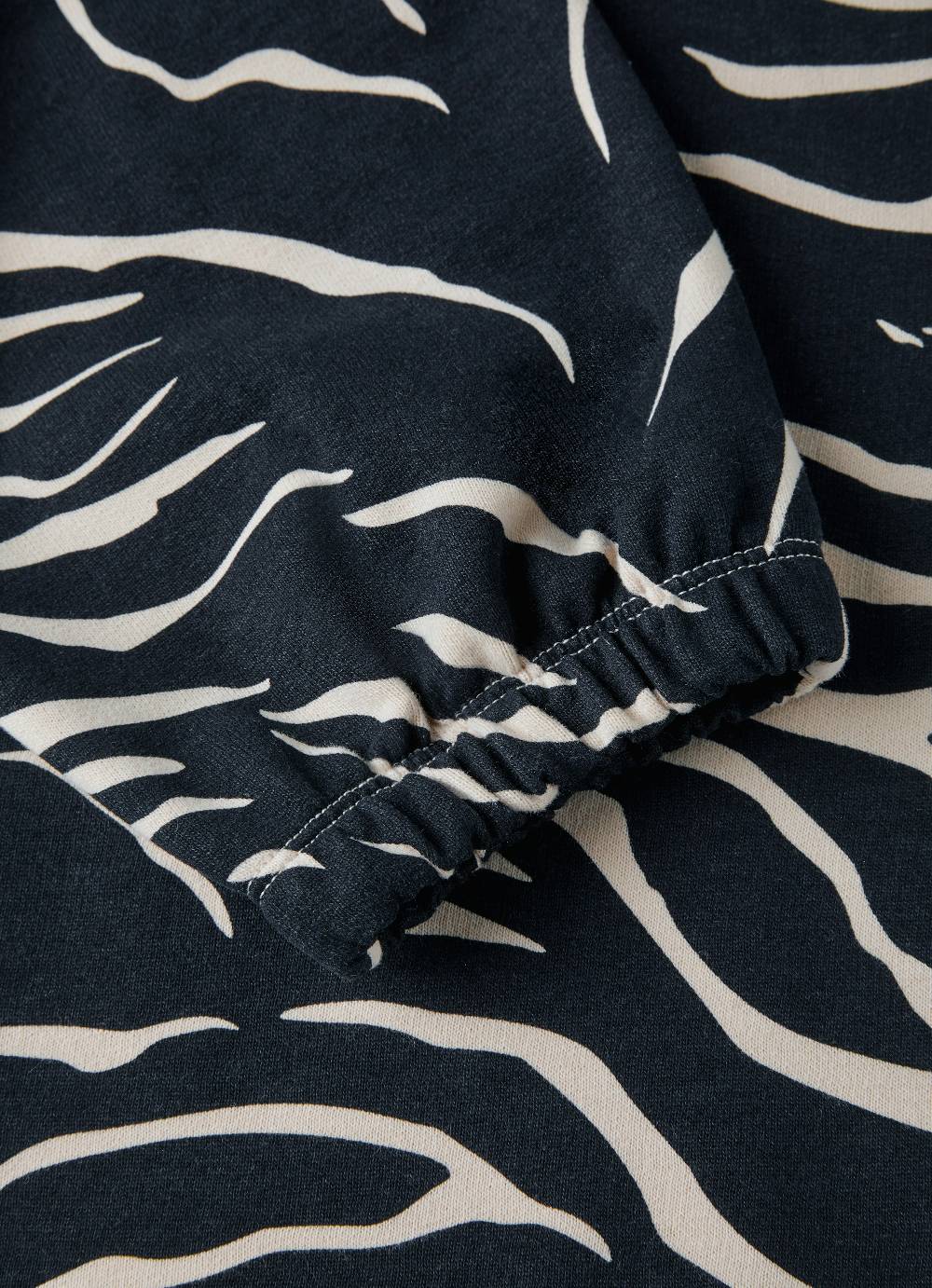 Juvia Sweatpants Flash Sale