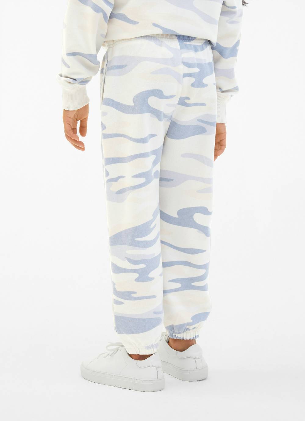 Juvia Baggy Fit - Sweatpants Preisnachlass