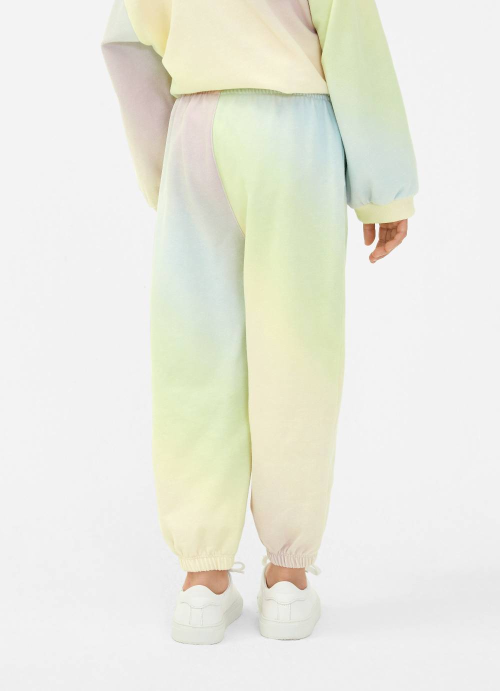 Juvia Baggy Fit - Sweatpants Weihnachtsangebot