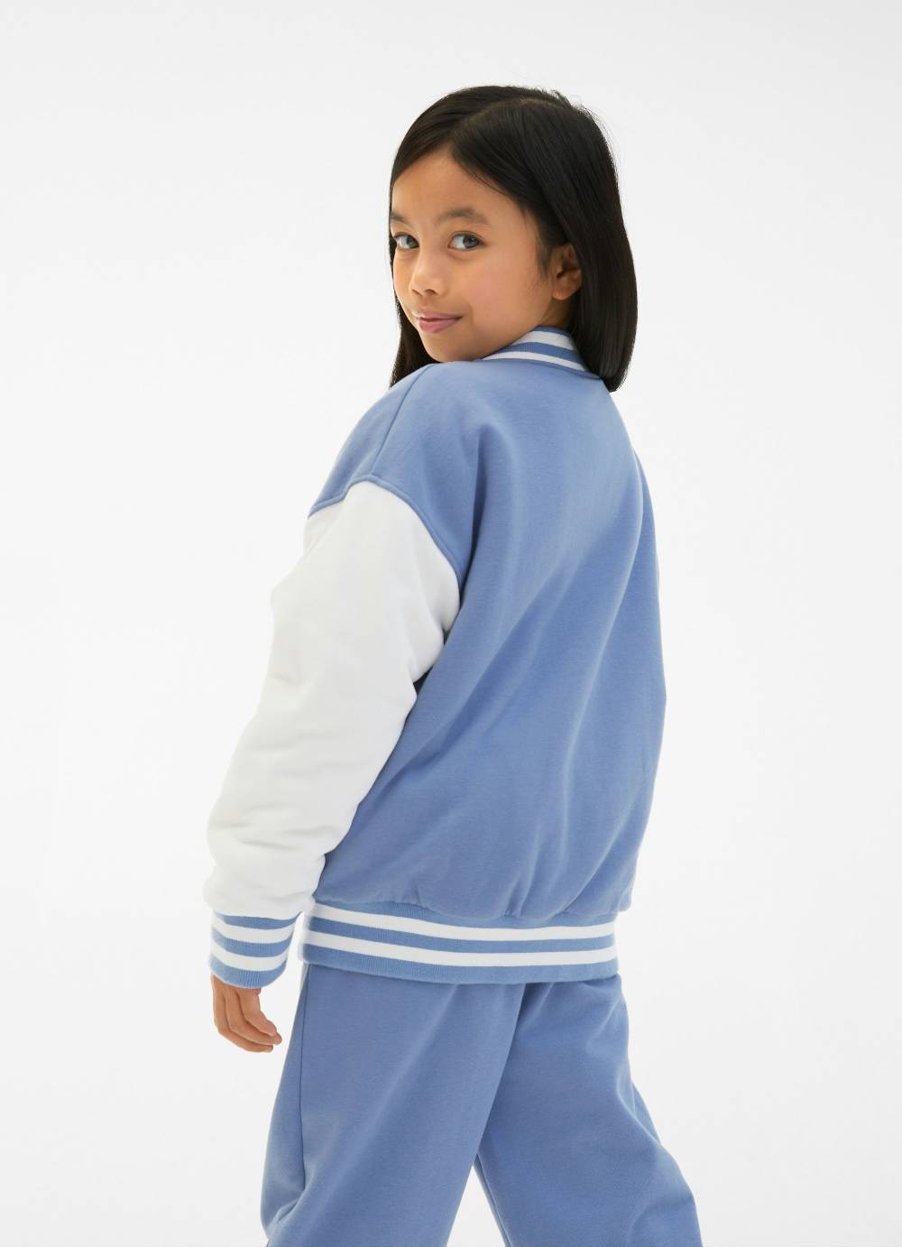 Juvia Collegejacke Valentinstagsangebot