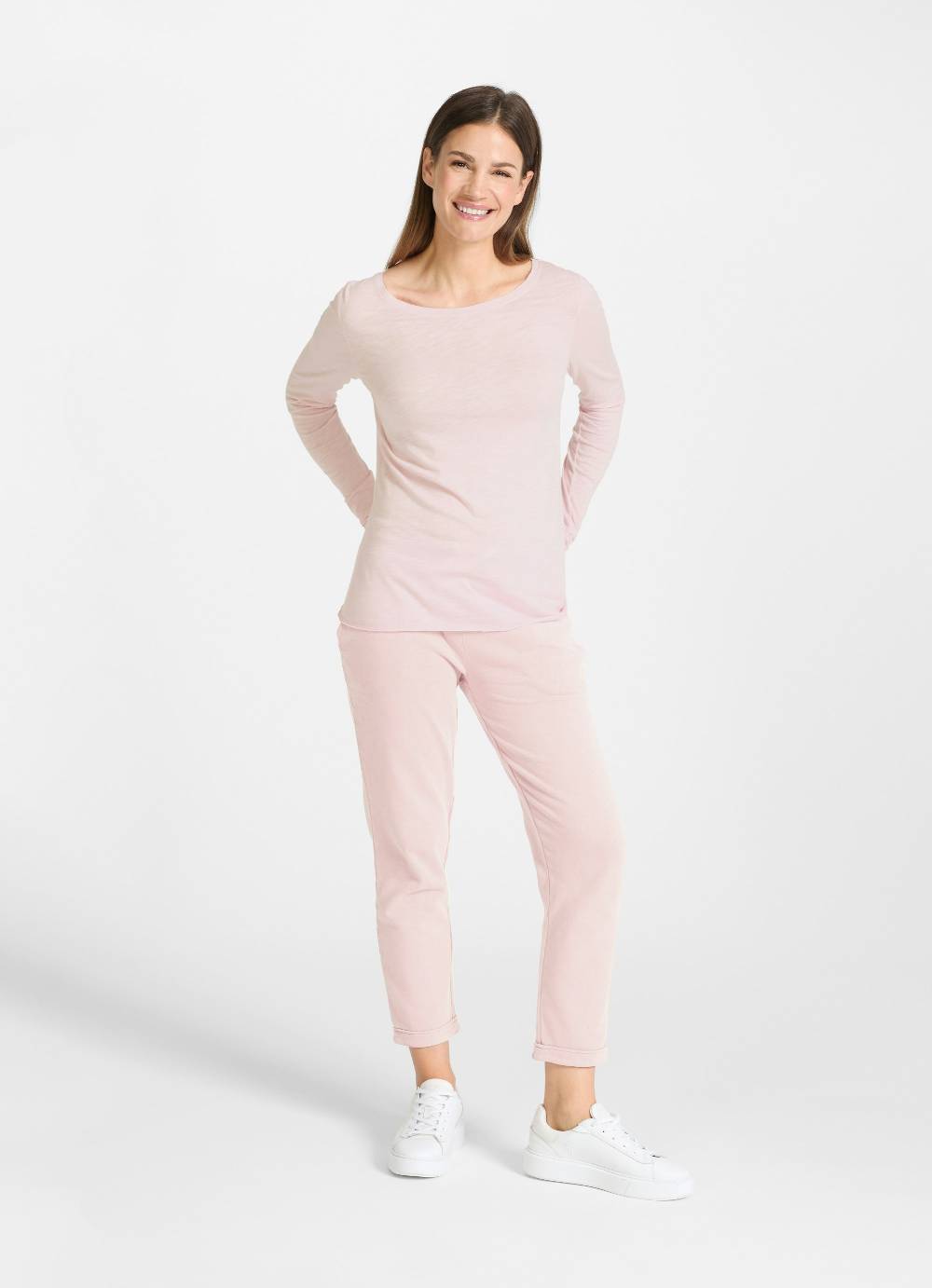 Juvia Longsleeve Bis zu 65% Rabatt