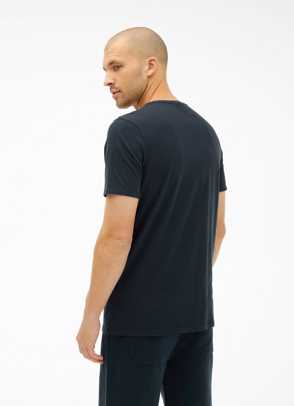 Juvia T-Shirt Rabatte dieses Monats