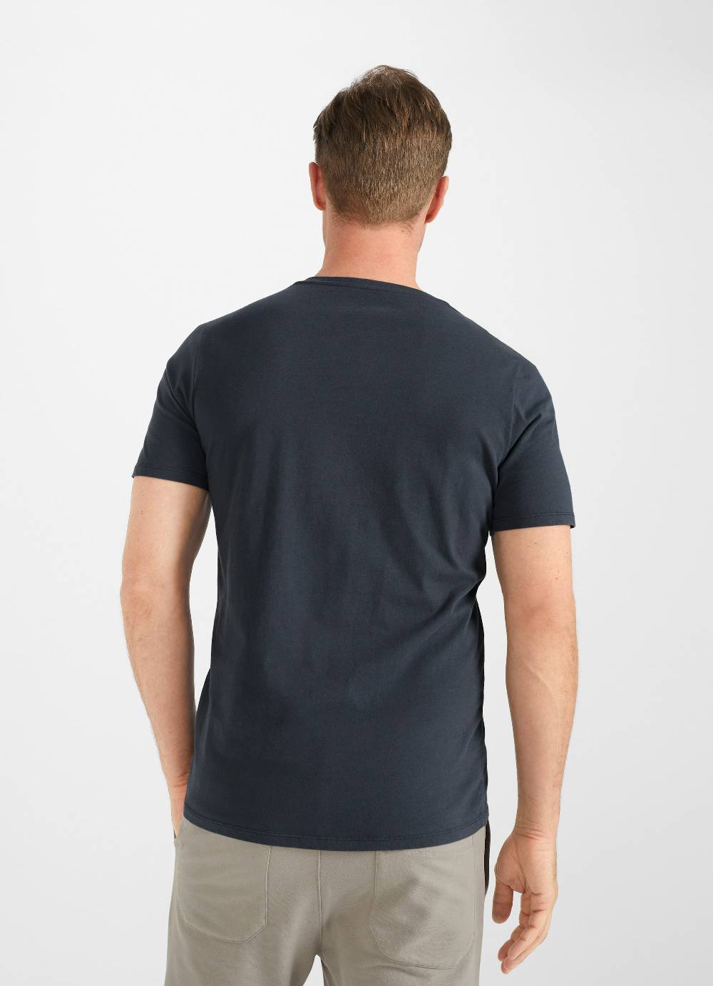 Juvia T-Shirt Outlet