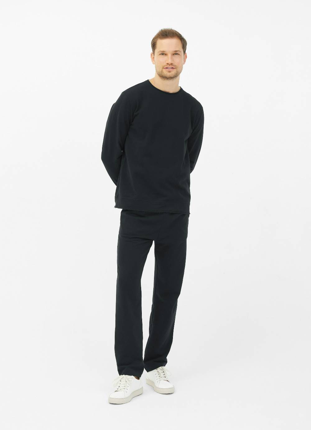 Juvia Regular Fit - Sweatpants Saisonschlussverkauf