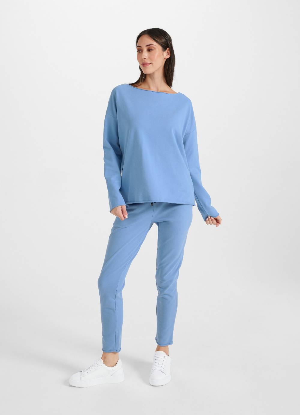Juvia Slim Fit - Sweatpants Saisonale Angebote