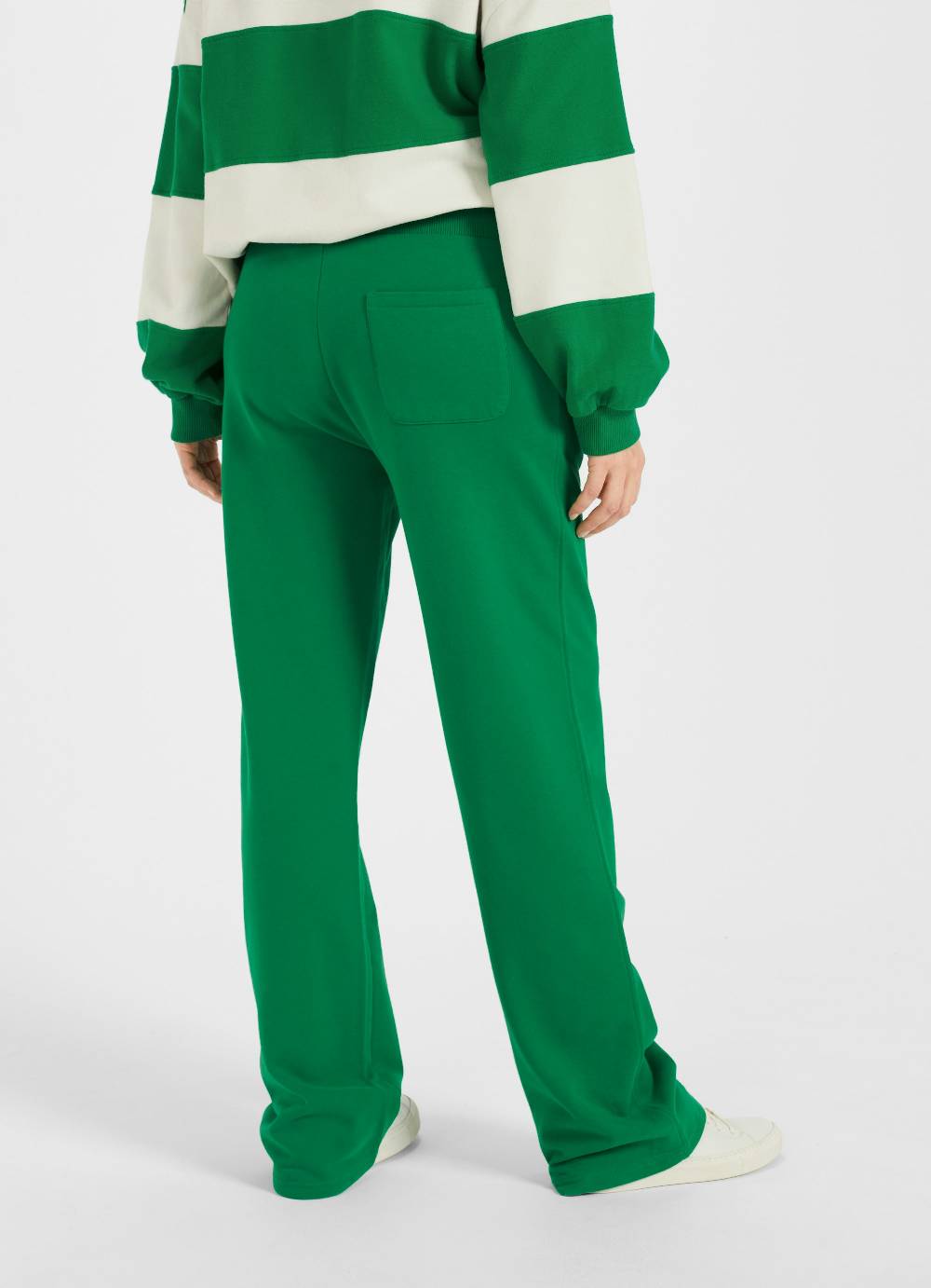 Juvia Wide Leg Fit - Sweatpants Räumungsverkauf
