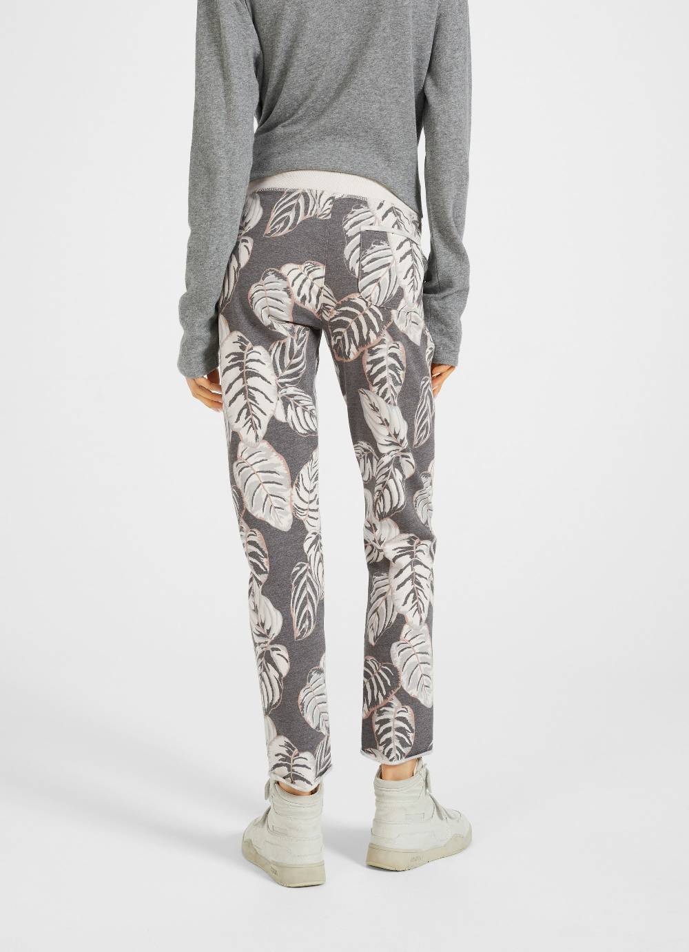 Juvia Slim Fit - Sweatpants Vierteljährliche Förderung