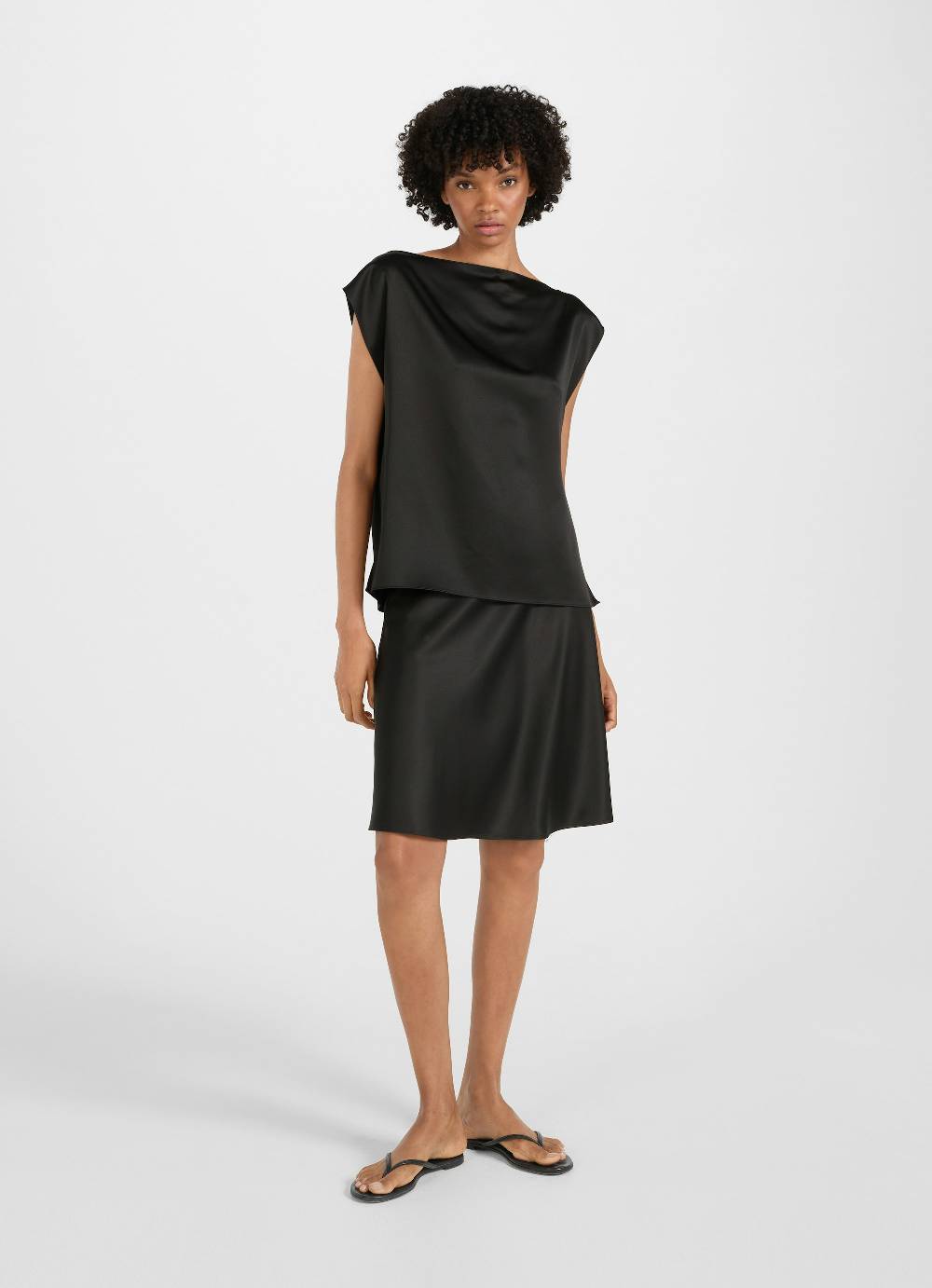 Juvia Satin - Shirt Osterangebot