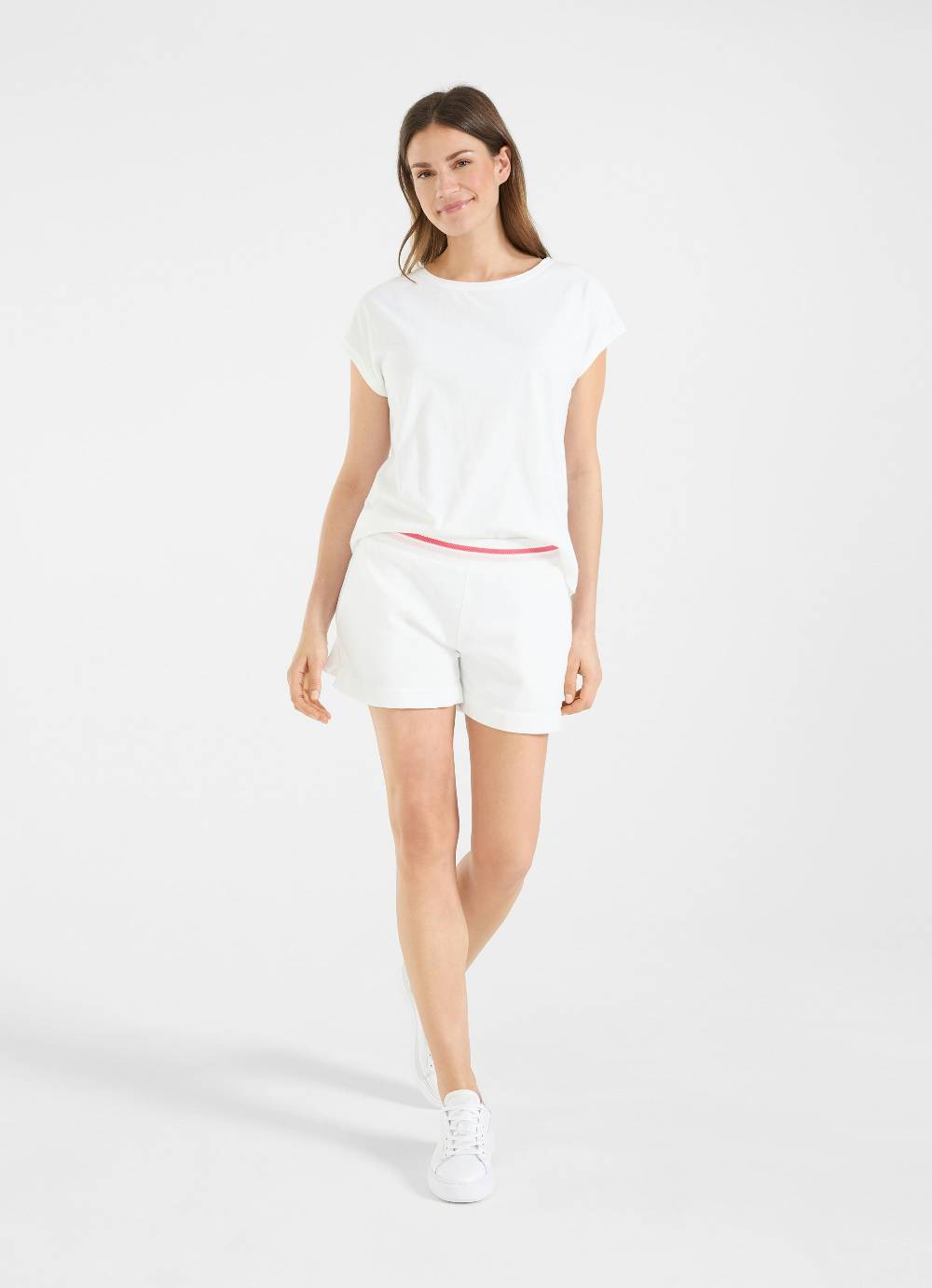 Juvia Shorts Neueste Stile