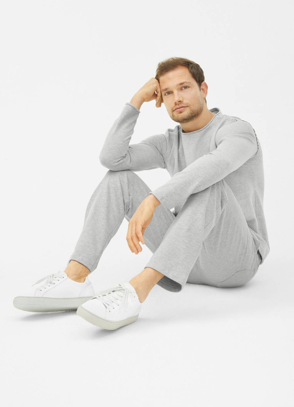 Juvia Regular Fit - Sweatpants im Angebot