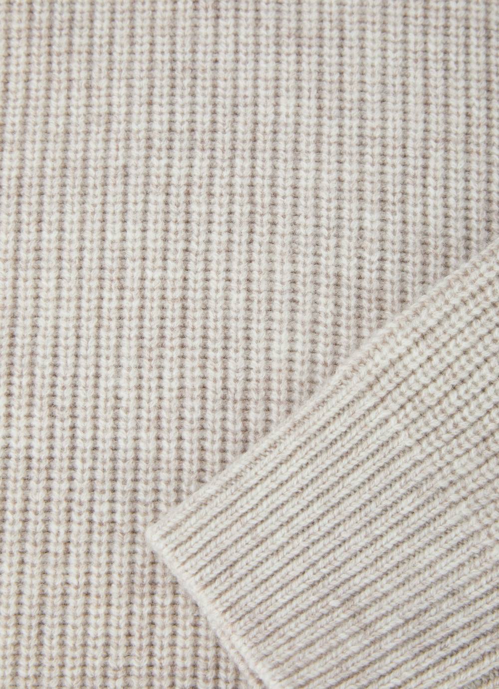 Juvia Pullover Kauf eins, bekomm eins gratis