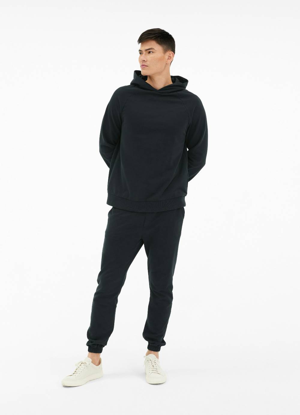 Juvia Hoodie Tägliche Deals