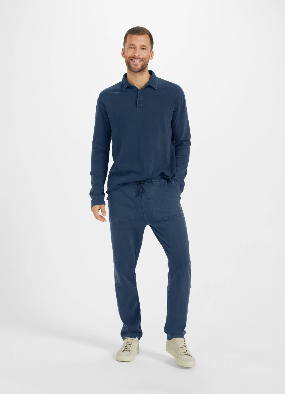 Juvia Regular Fit - Sweatpants Speichern exportieren