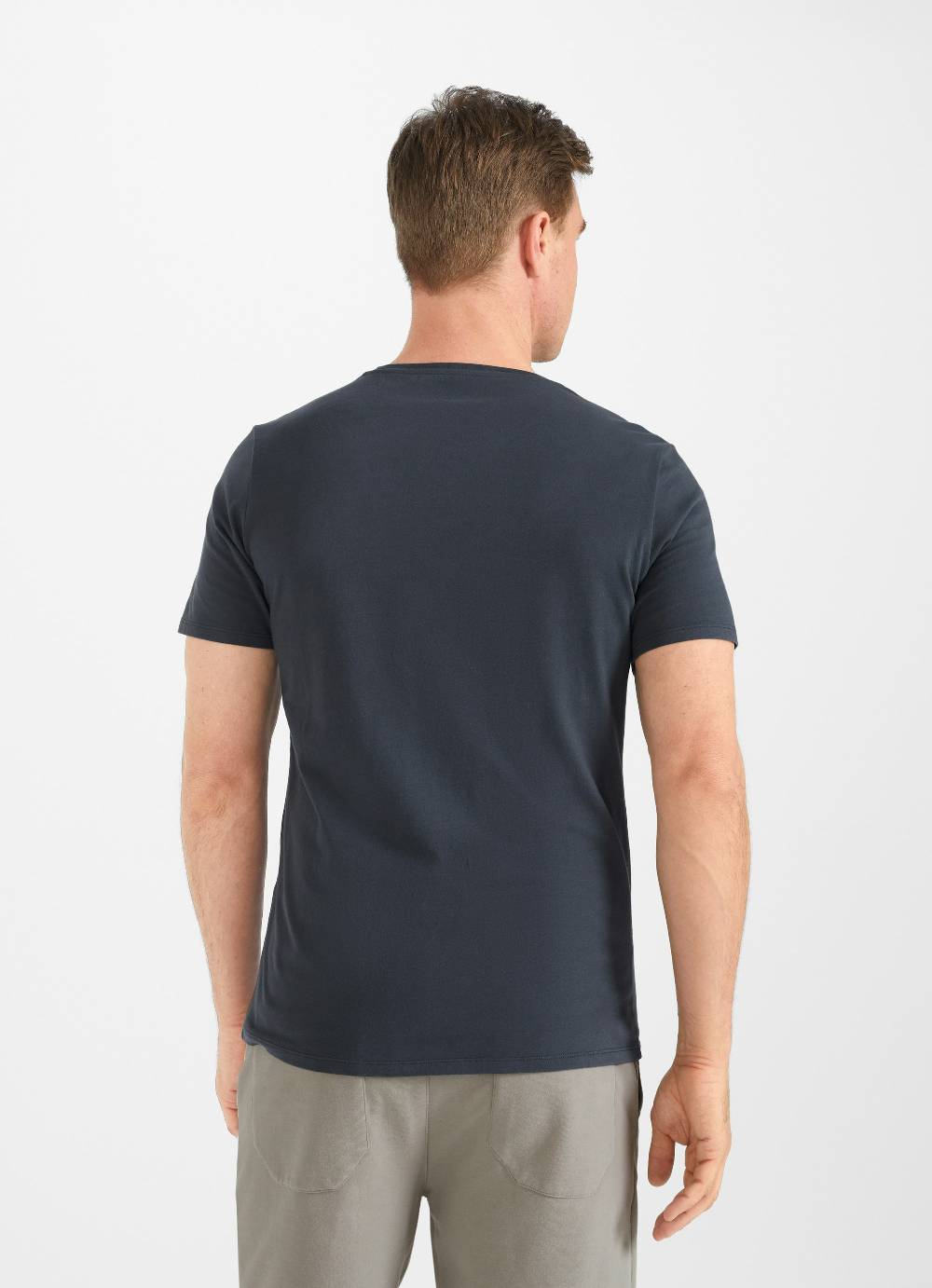Juvia T-Shirt Rabatte dieses Monats