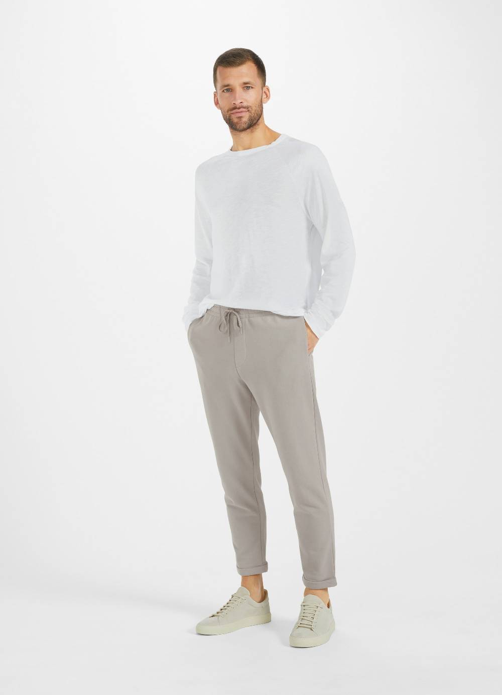 Juvia Slim Fit - Sweatpants Limitierter Zeitrabatt