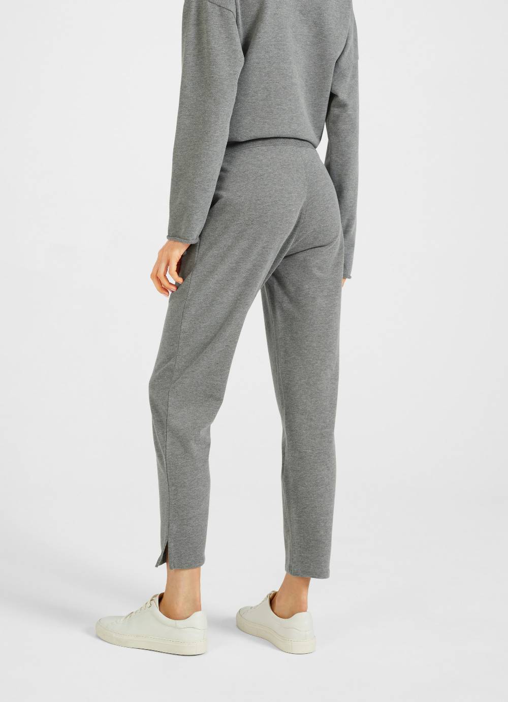 Juvia High Waist - Sweatpants Osterangebot