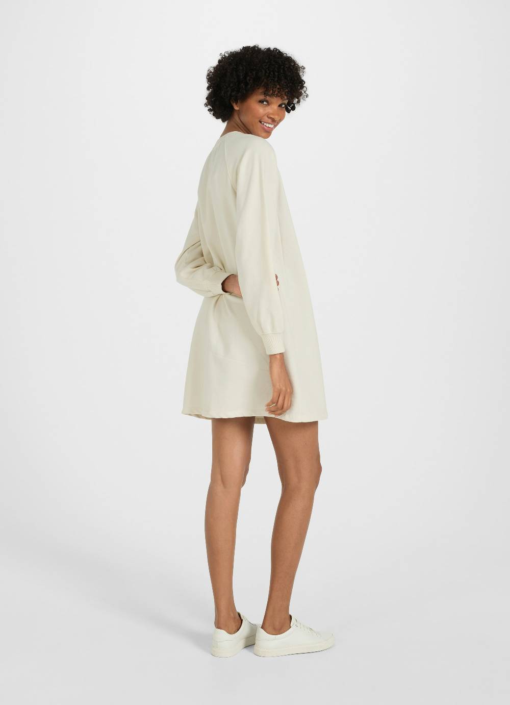 Juvia Sweatkleid Exklusive Angebote