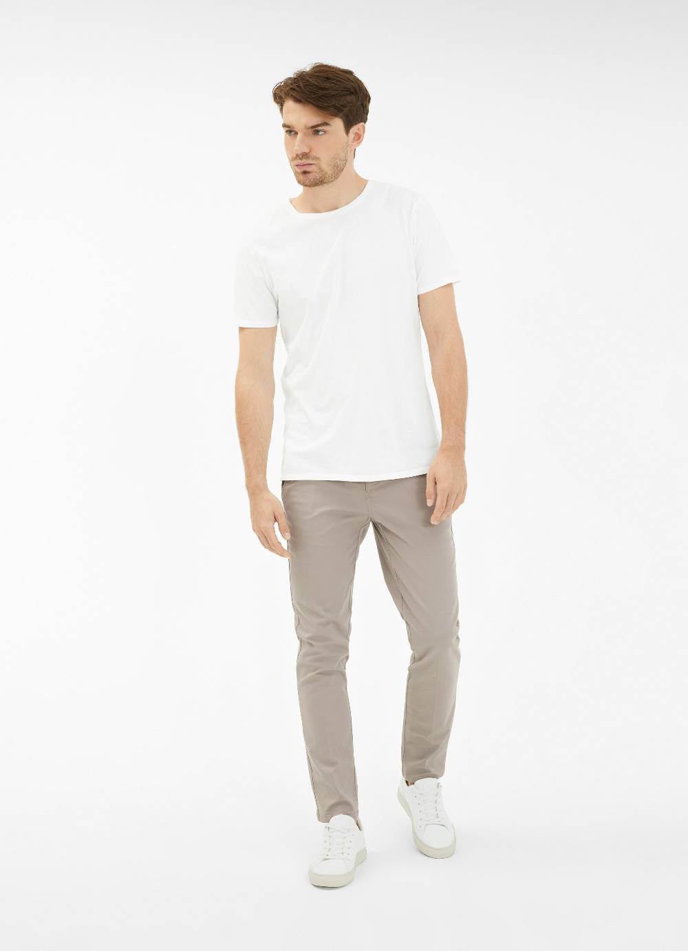 Juvia Regular Fit - Chino Günstig kaufen