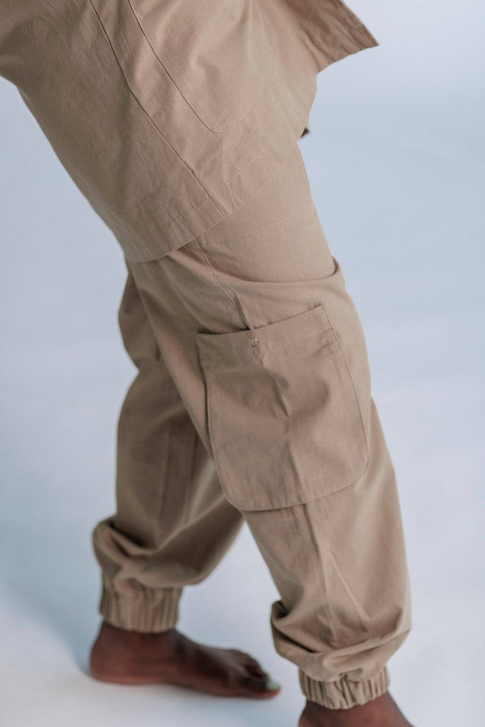 Karo Kauer Cargo Pants Mocca im Angebot